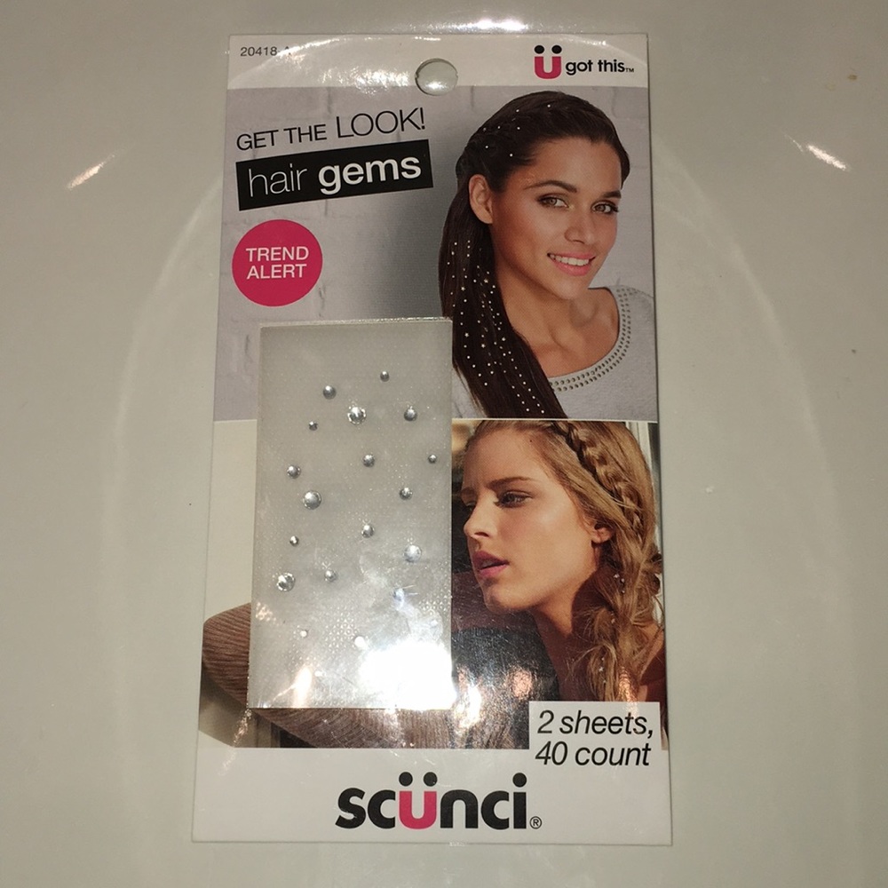 Scunci hair gems